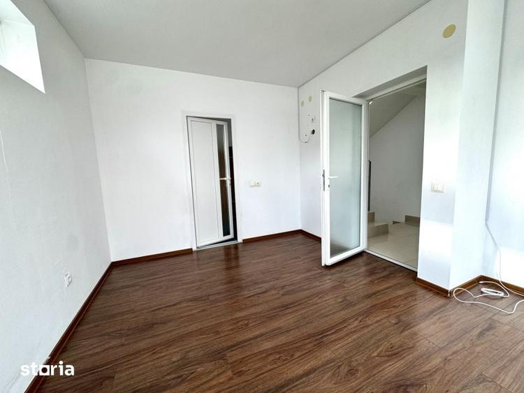 Casă cu 4 camere cu Teren 200 Mp în Zorilor