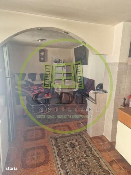 Casa cu 3 camere de vanzare - Apoldu De Sus - 2