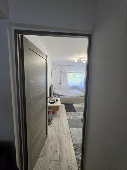 Apartament cu 3 camere decomandat, mobilat în Mărăști