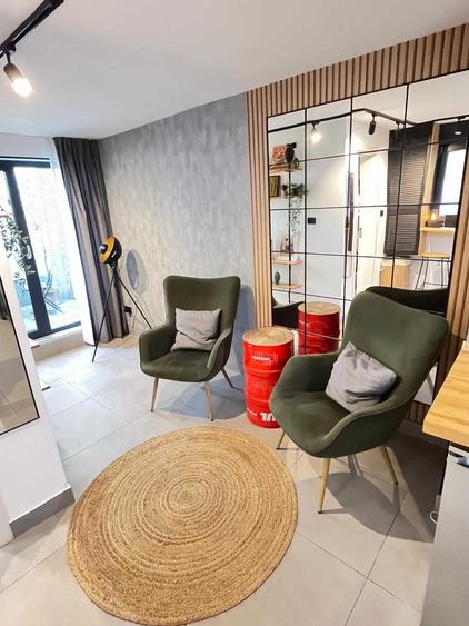 Apartament cu 2 camere semidecomandat, mobilat în Tineretului