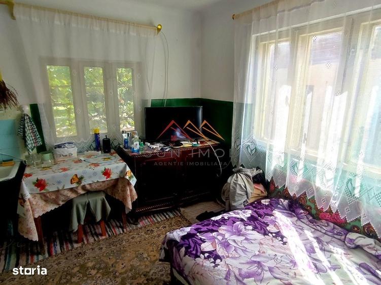 Casă cu 4 camere în Schela