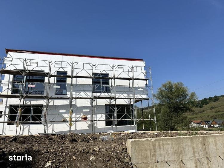 Casă cu 5 camere cu Teren 600 Mp în Baciu