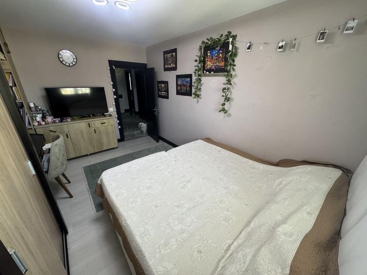 Apartament cu 3 camere decomandat în Ultracentral