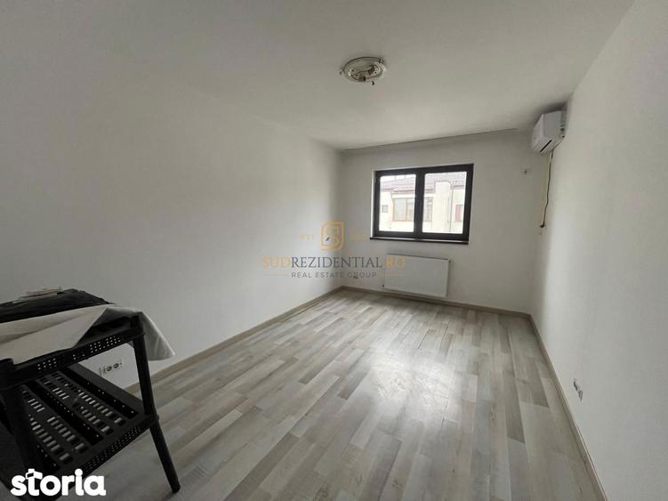 Apartament cu 3 camere decomandat în Metalurgiei