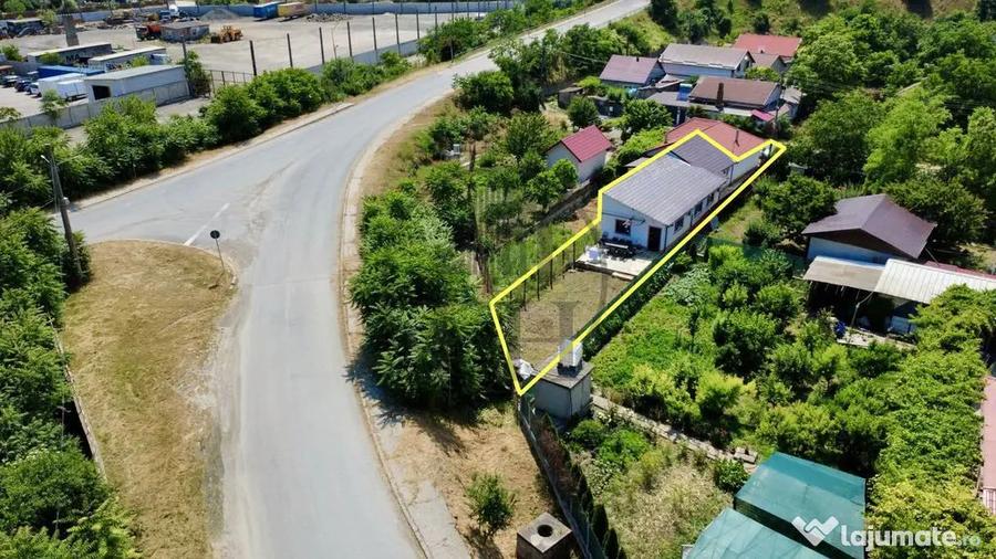 Casă cu 3 camere cu Teren 300 Mp în Central