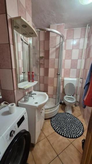 Apartament cu 4 camere, mobilat în Crângași