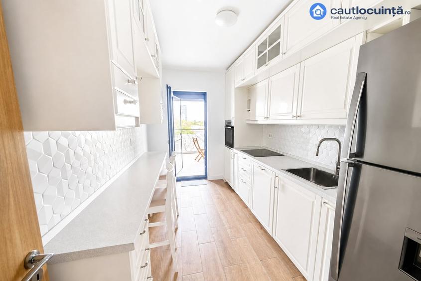 Apartament cu 3 camere în Băneasa