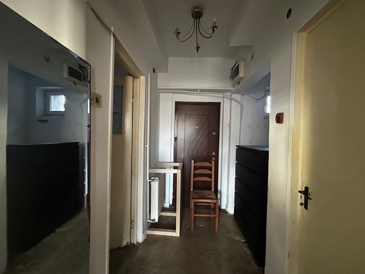 Casă individuală cu 3 camere cu Canalizare în Ultracentral