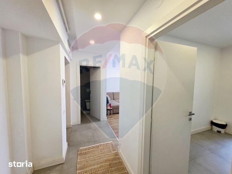 Apartament cu 2 camere, mobilat în Central