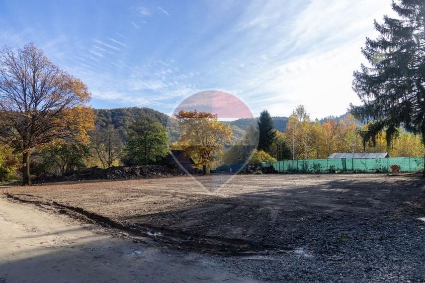 Teren Construcții intravilan de 1310 mp, în Glăjărie