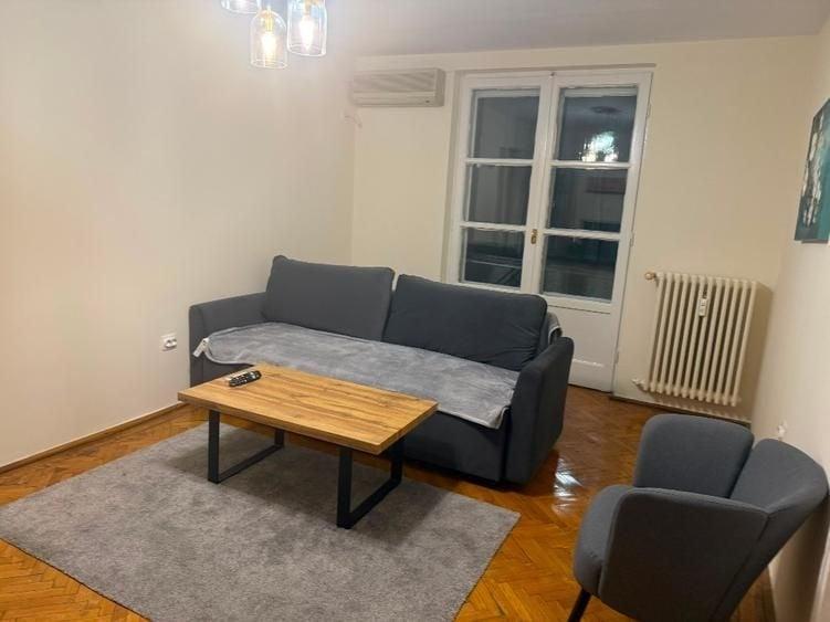 Apartament cu 2 camere semidecomandat în Dorobanți
