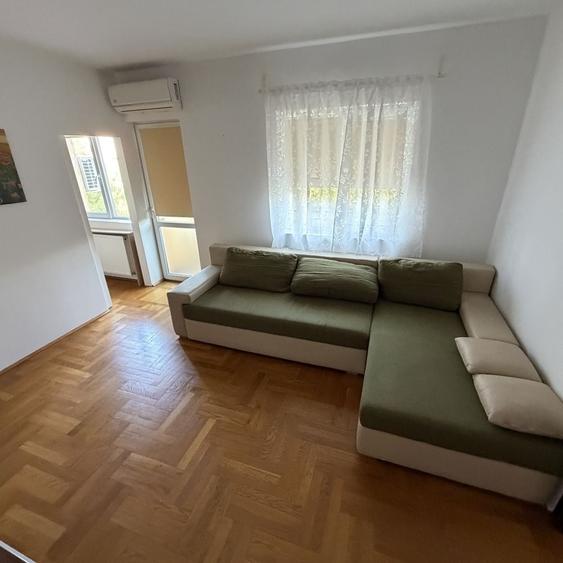 Apartament cu 3 camere decomandat în Chiajna
