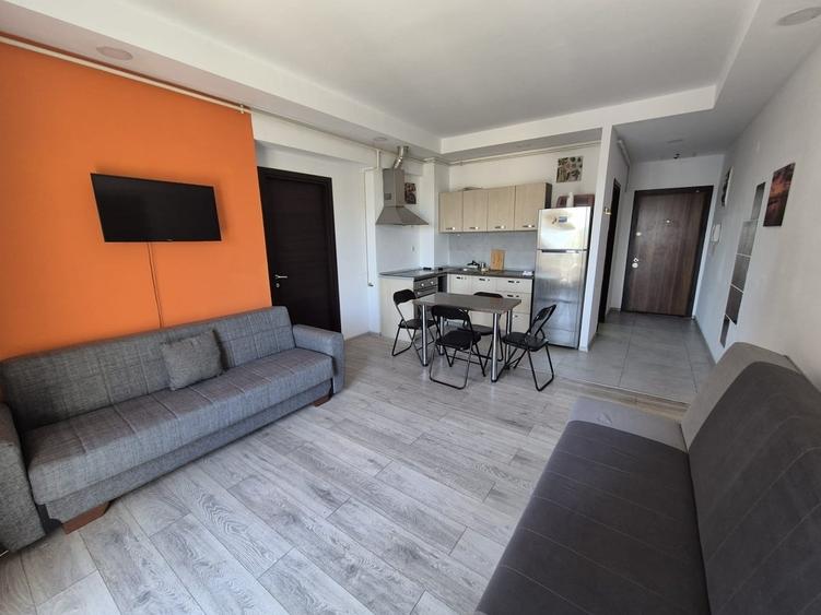 Apartament cu 2 camere semidecomandat în Tunari