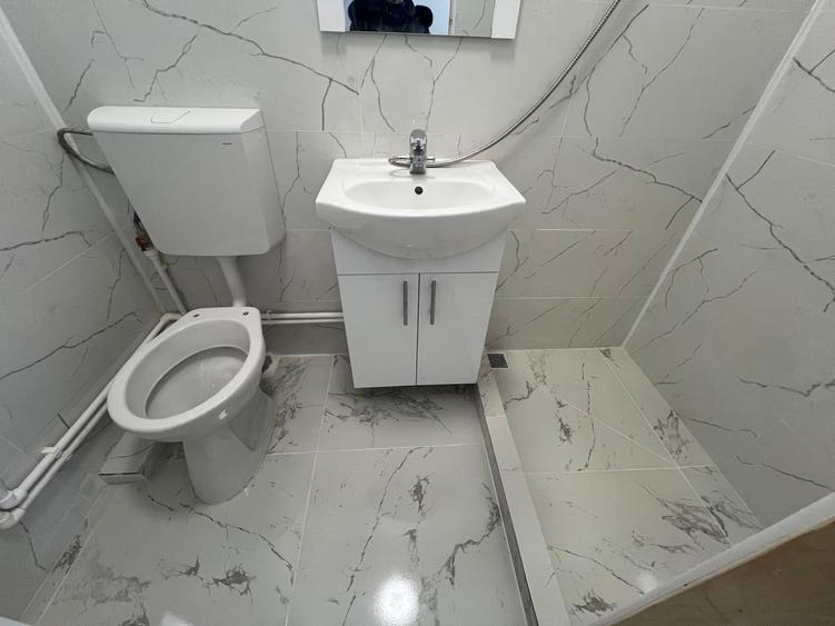 vand garsoniera Micro 19 pret 15.000 euro negociabil - 1