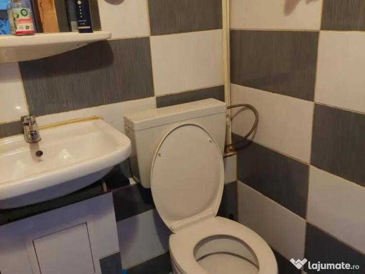 Garsonieră semidecomandată în Central
