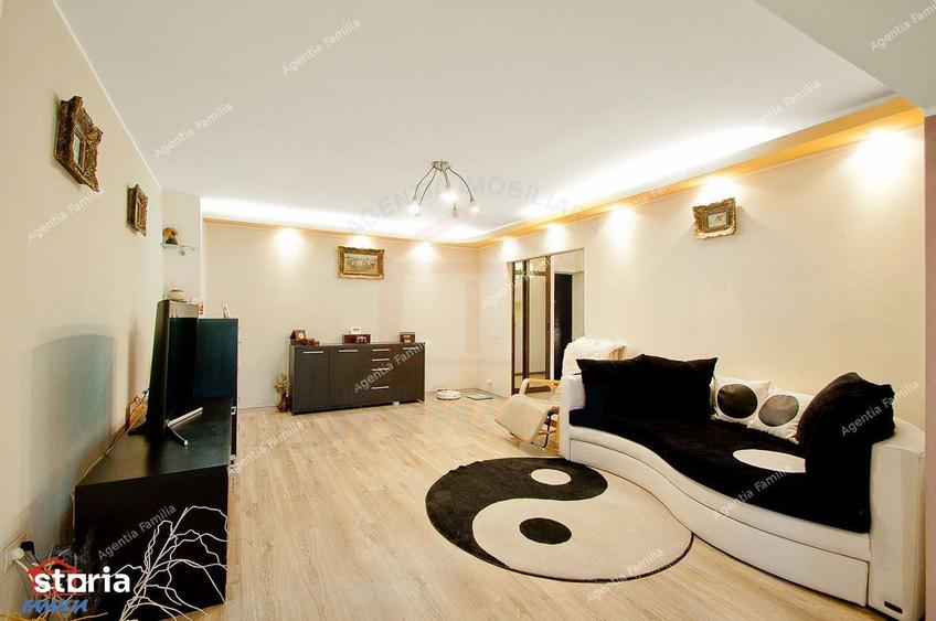 Apartament cu 3 camere decomandat, mobilat în Port
