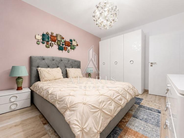 Apartament cu 2 camere semidecomandat, mobilat în Aradului