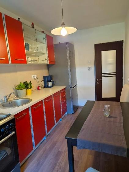 Apartament cu 2 camere, mobilat în Griviței