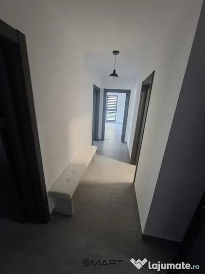 Apartament cu 2 camere decomandat în Cristian