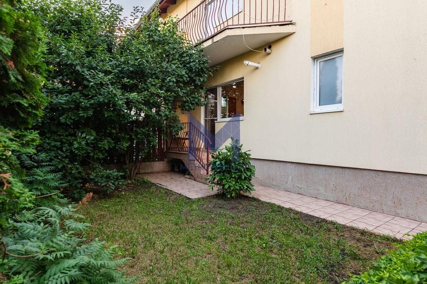 Duplex cu 5 camere cu Canalizare în Florești