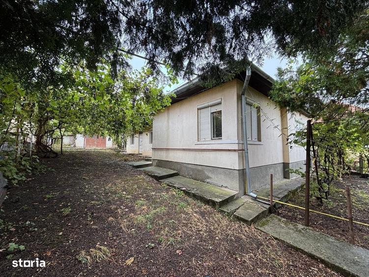 Casă cu 3 camere cu Teren 900 Mp în Sângeorgiu de Mureș