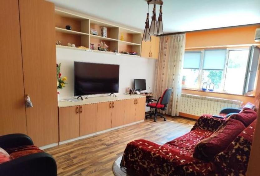 Apartament cu 2 camere în Titan