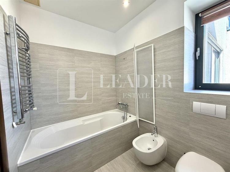 Apartament cu 4 camere decomandat, mobilat în Dorobanți