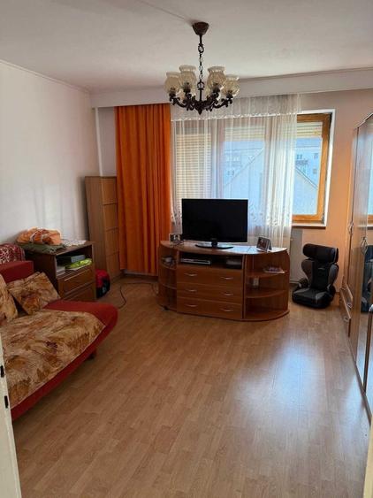 Casă cu 4 camere în Vitrometan