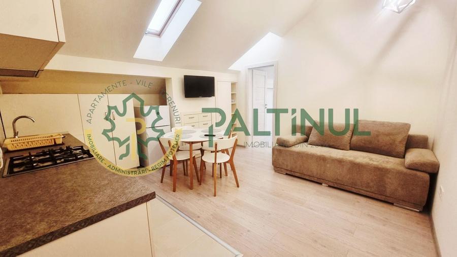 Apartament cu 2 camere semidecomandat, mobilat în Central