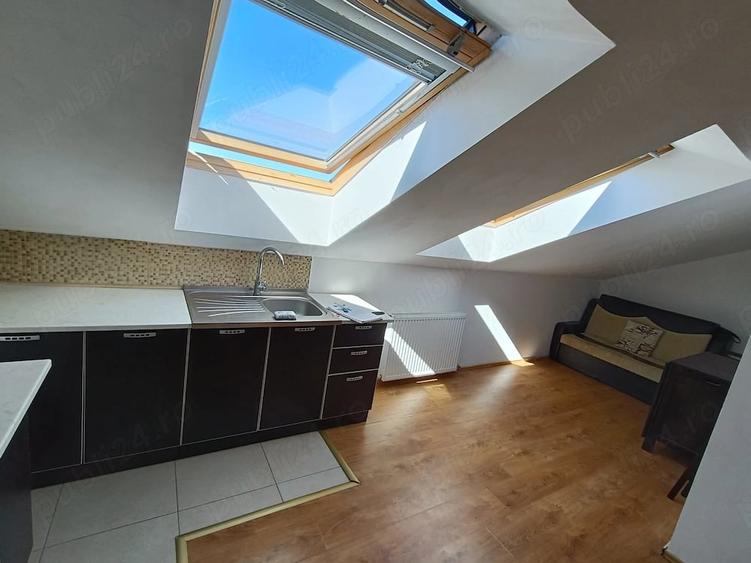 Apartament cu 2 camere decomandat în Florești