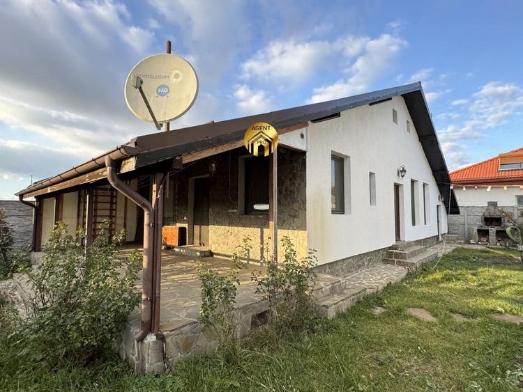 Casă individuală cu 5 camere cu Teren 650 Mp în Otopeni