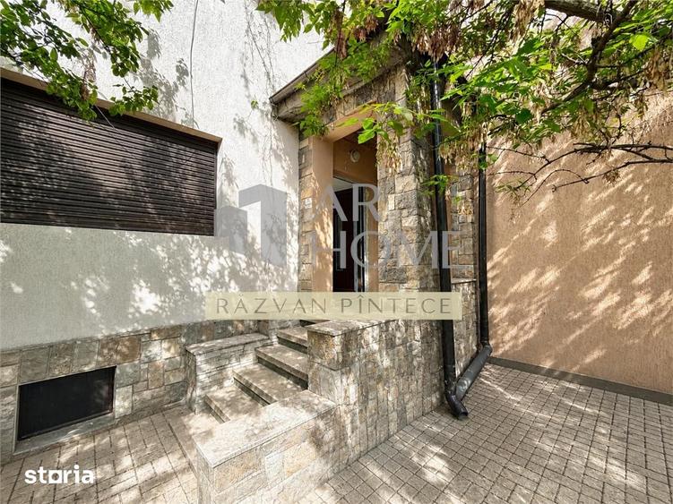 Apartament cu 4 camere în Democrației