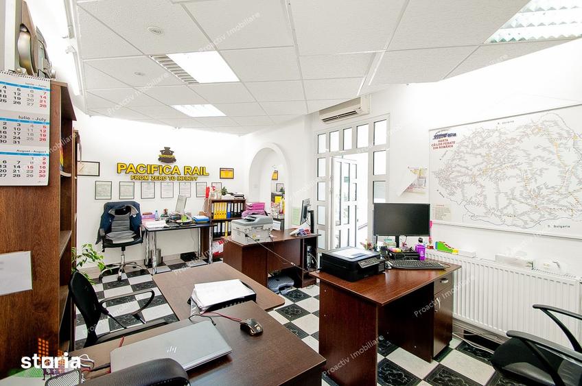Spațiu comercial, de 52 mp, în Port