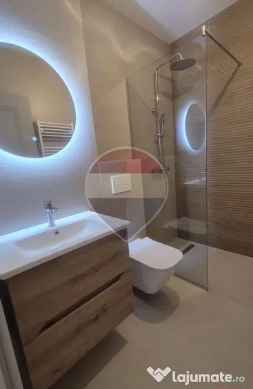 Apartament cu 3 camere decomandat în Central