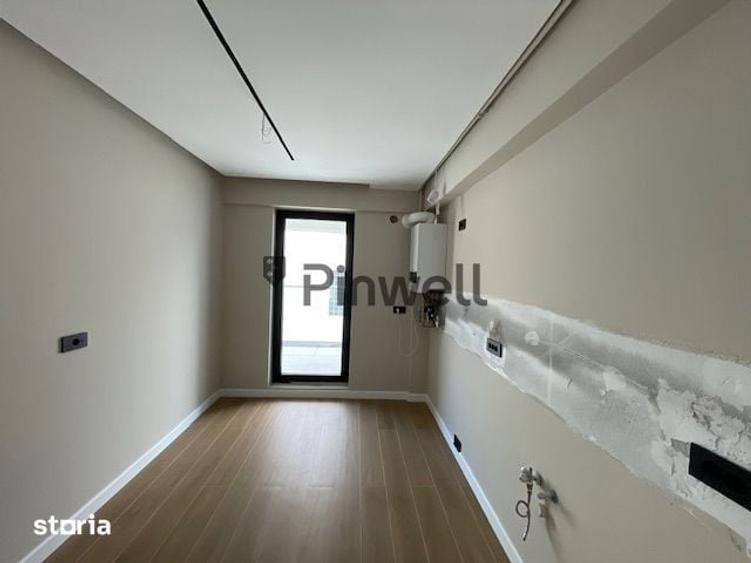 Apartament cu 4 camere decomandat în Centrul Civic