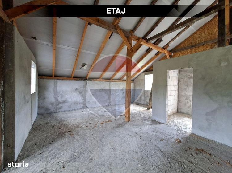 Casă cu 4 camere în Bușag