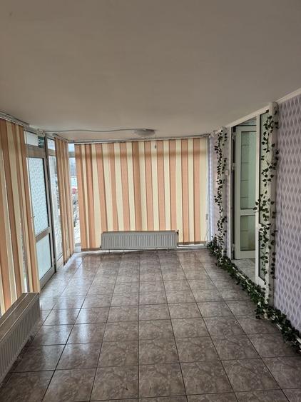 Inchiriez Spatiu Comercial, 70 mp, Piata Centrala, 500 - 4