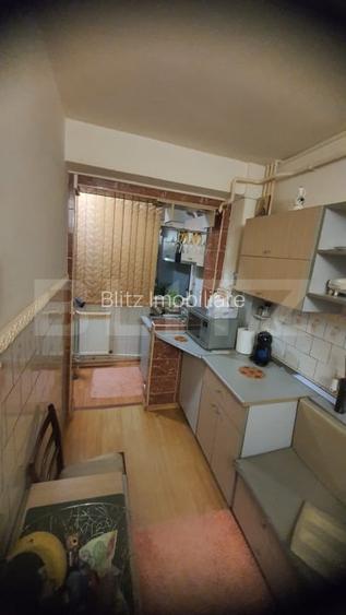 Apartament 2 camere | Etaj 2/4 | Centrală proprie | Micro 39C – Galați