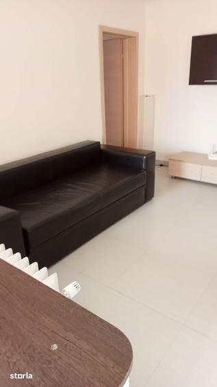 Apartament cu 3 camere în Dristor