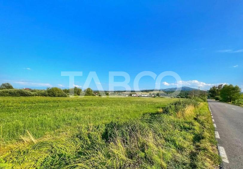 Teren Construcții intravilan de 712 mp, în Periferie