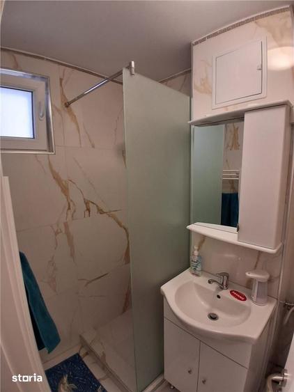 Apartament cu 2 camere semidecomandat în Mărăței