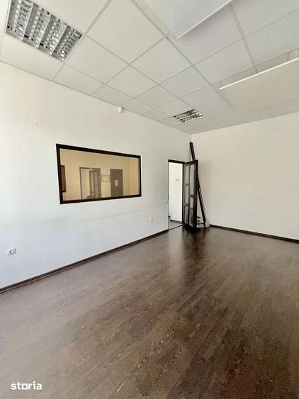 Spațiu comercial, de 144 mp, în Central