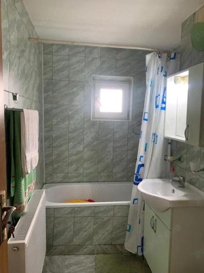 Vand apartament , 3 camere , Cotu Mic - 3