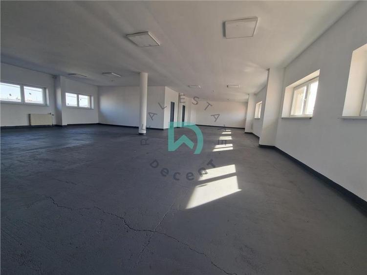 Spațiu industrial, de 340 mp, în Bartolomeu