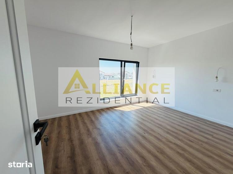 Casa individuala , 4 camere , 3 bai , 135 mp utili ! - 12