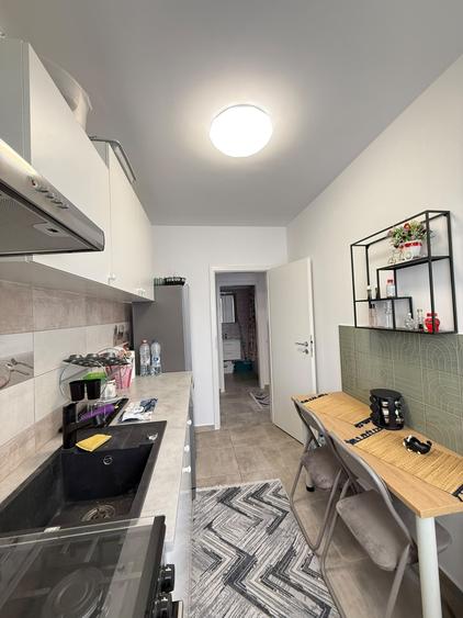Apartament cu 2 camere decomandat în Militari