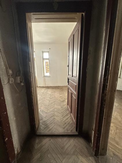 Basarab - 4 minute metrou - Apartament 3 camere - confort 1 sporit - 80 mp - 7