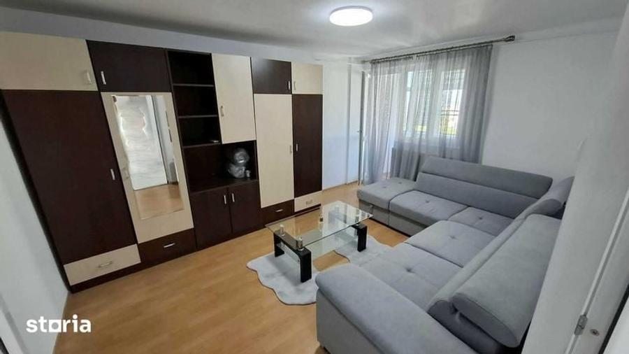 Apartament cu 2 camere decomandat în Independenței
