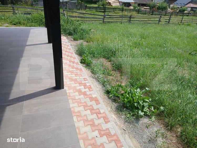 Casă cu 4 camere în Ciupercenii Noi