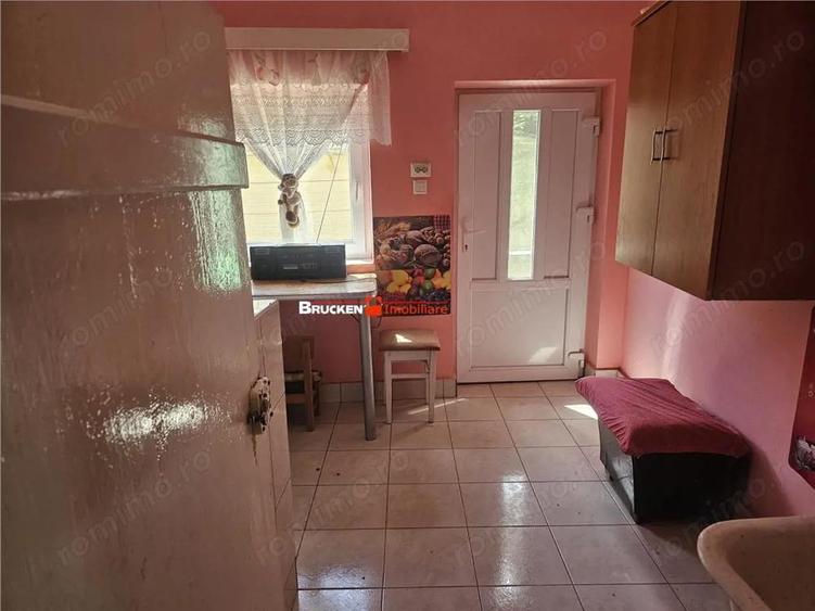 Casă cu 3 camere în Nord